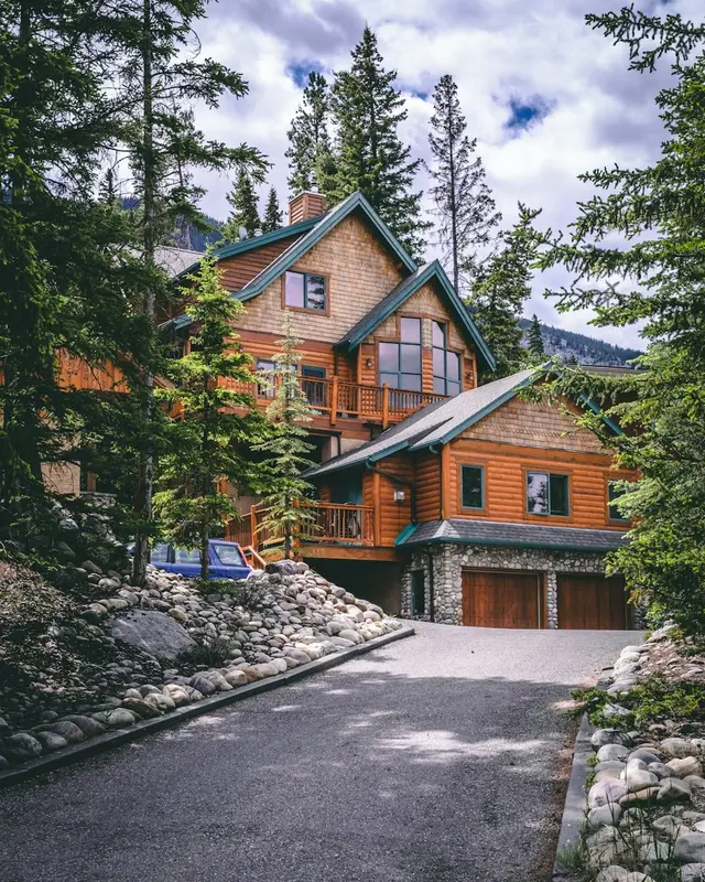Wyeth.Homes Premium Domain
